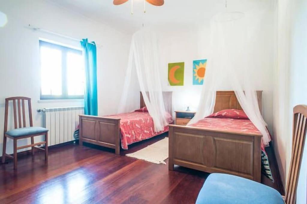 Quinta Do Alto Dos Pinheiros Villa Sao Joao da Ribeira ภายนอก รูปภาพ
